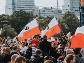 Miniatura: Dodatkowy dzień wolny w sierpniu? Sejm...