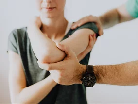 Miniatura: Lekarz pokazał wyniki badania....