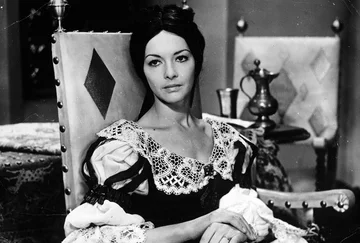 Kadr z filmu „Przygody pana Michała” 1969. Kadr z serialu „Przygody pana Michała” w reżyserii Pawla Komorowskiego, n/z Barbara Brylska.