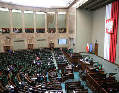 Miniatura: Zbiera się Sejm i Senat. Szykuje się m.in....