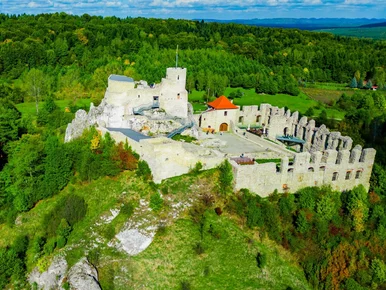 Miniatura: Polski zamek przeniesie turystów...