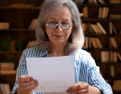 Miniatura: Ponad 8,6 mln sztuk z ZUS-u. Dwie decyzje...