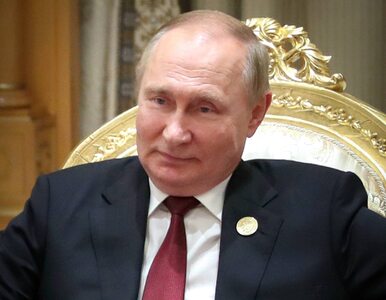 Miniatura: Putin świętuje. Zarządził „pauzę operacyjną”