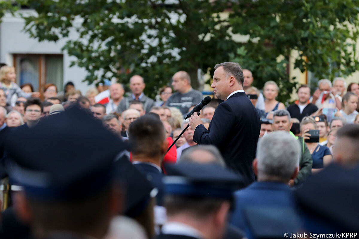 Spotkanie Andrzeja Dudy z mieszkańcami Białobrzegów 