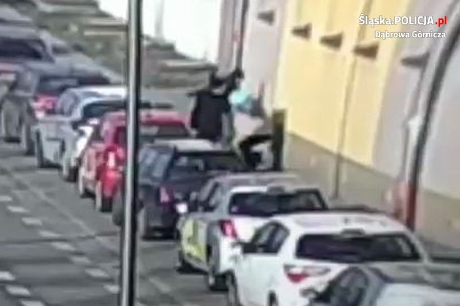 Policja poszukuje mężczyzny, który napadł na kobietę 