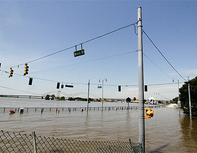 Miniatura: Amerykanie ratują Nowy Orlean przed powodzią