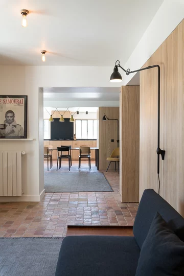 Wnętrza domu we Francji, projekt Mickaël Martins Afonso 2180-03, v2com, Francja, dom, drewno, blaty