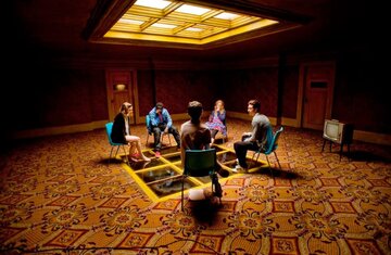 Kadr z&nbsp;filmu &bdquo;Pok&oacute;j na&nbsp;czacie&rdquo; / &bdquo;Chatroom" (2010)