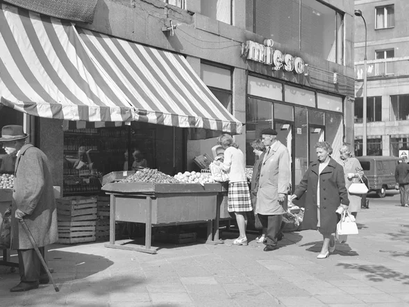 Miniatura: QUIZ. Pamiętasz czasy PRL-u? Będziesz...