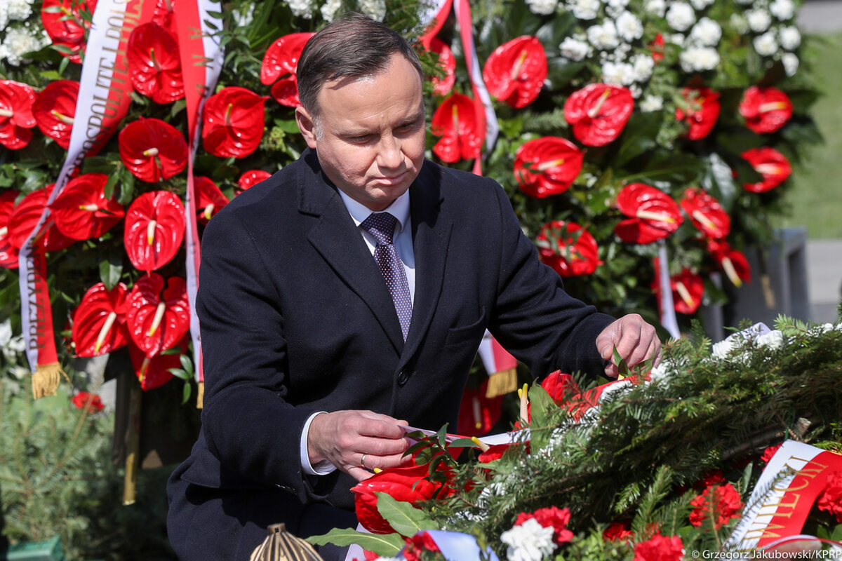 Prezydent Andrzej Duda na obchodach rocznicy katastrofy smoleńskiej 