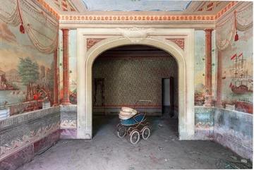 Wnętrze porzuconego budynku 