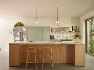 Rodzinny dom z dobudówką, projekt ALEXANDRE BERNIER ARCHITECTE 