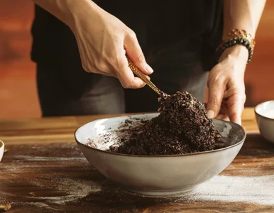 Miniatura: Mieszam parę składników i w mig robię...