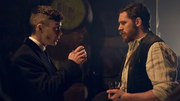 Kadr z serialu "Peaky Blinders" 