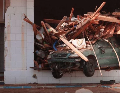 Miniatura: Tysiąc zabitych, 10 tys. zaginionych....