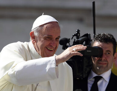 Miniatura: Papież przyleciał do Rio i stanął w korku