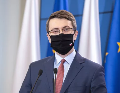 Miniatura: Przekroczyliśmy granicę 10 tys. zakażeń...