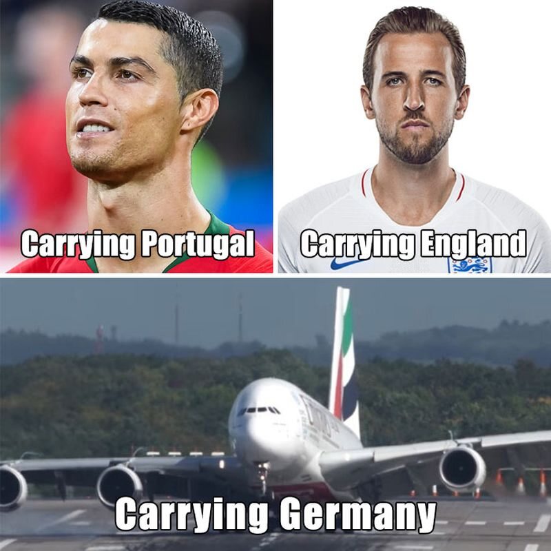 "Niosący Portugalię", "Niosący Anglię", "Niosący Niemcy" 