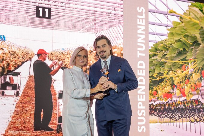 Marzena Zielińska, członkini zarządu Grupy PMPG Polskie Media S.A. i&nbsp;Bartłomiej Skrzydlewski, prezes zarządu Amplus Sp. z&nbsp;o.o