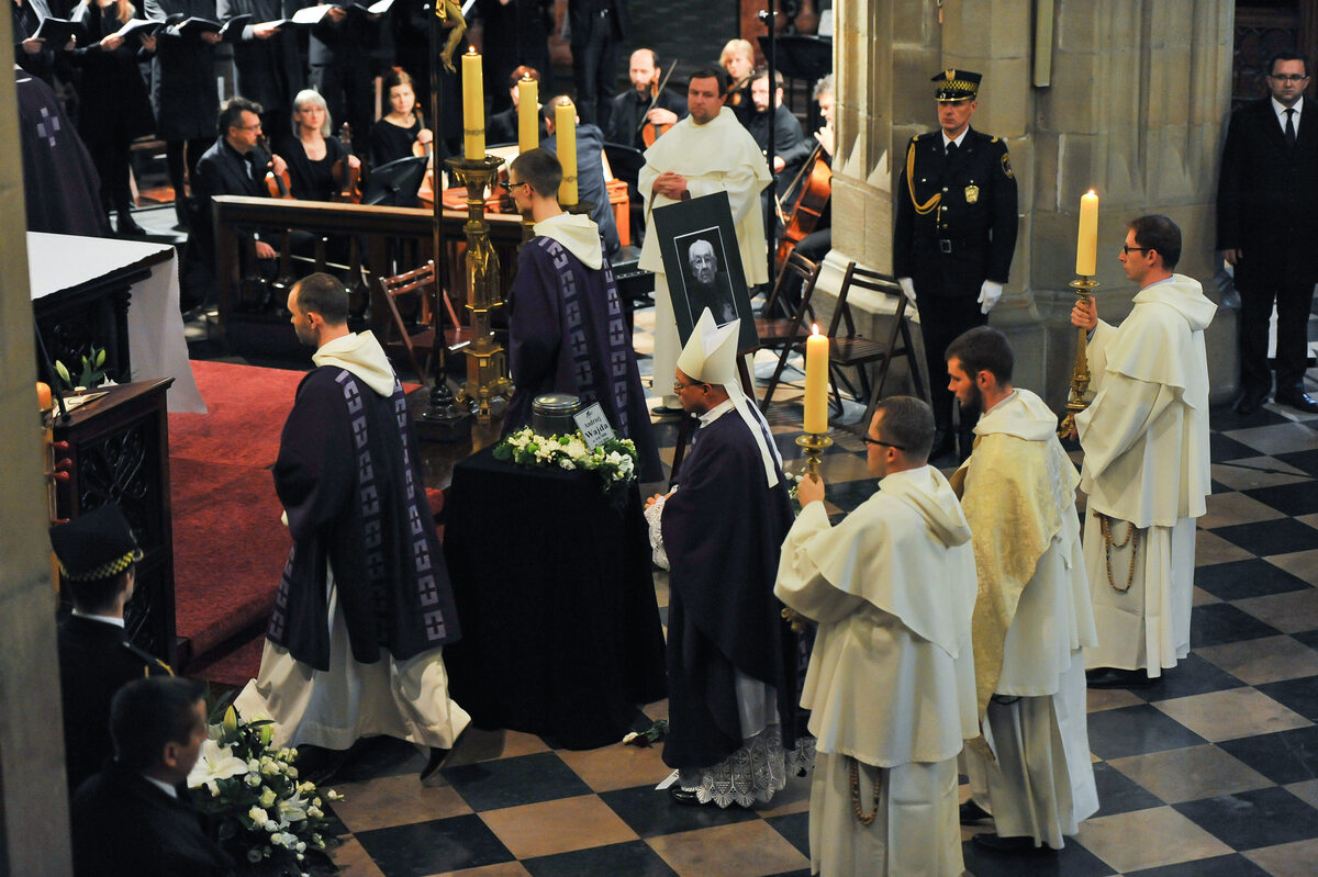 Pogrzeb Andrzeja Wajdy 