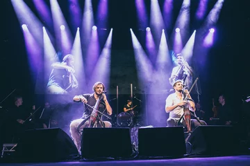 2Cellos – energia, która zmiotła Torwar 