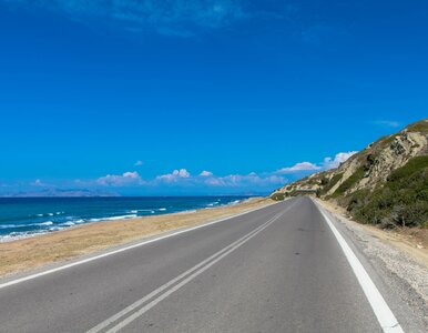 Miniatura: Wakacyjny kraj zaostrza przepisy drogowe....