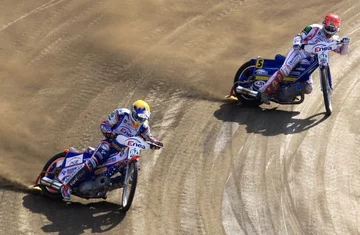 Tomasz Gollob i Jason Crump (fot. PAP/Leszek Muszyński)