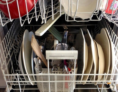 Miniatura: Tysiące osób robią to ze zmywarką....