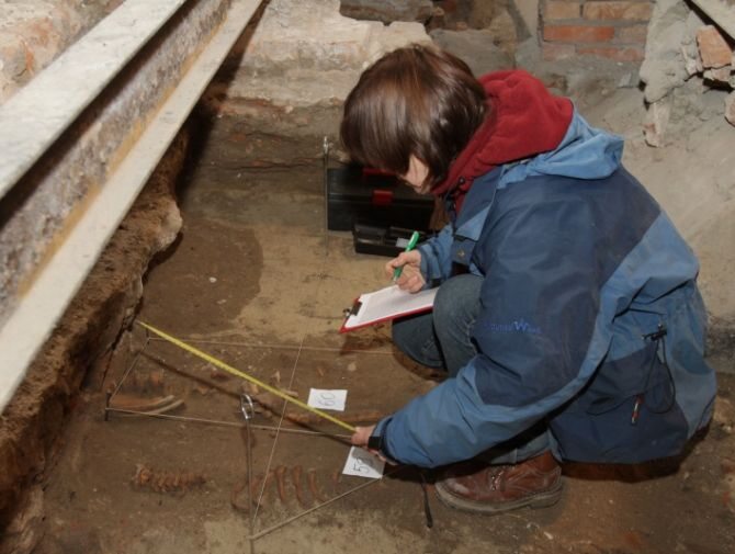 Najstarsze szczątki mogą pochodzić z XIII wieku (zdjęcia dzięki uprzejmości Urzędu Miasta Płock)