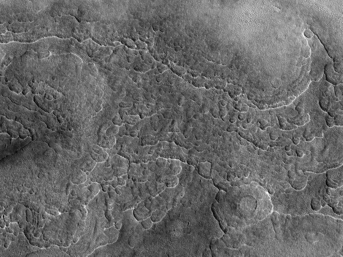 Obraz powierzchni Marsa zarejestrowany przez teleskop HiRISE 