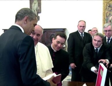 Miniatura: Obama dostał od papieża encyklikę. "Pomoże...