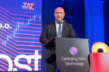Krzysztof Piech dyrektor ds. rozwoju sprzedaży sp&oacute;łki Agro Efekt