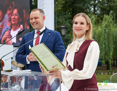 Miniatura: Marta Nawrocka pod lupą. Ten szczegół...