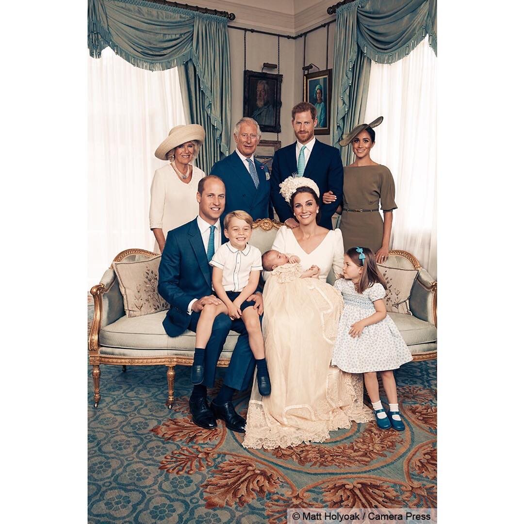 Grupowe zdjęcie brytyjskiej rodziny królewskiej 