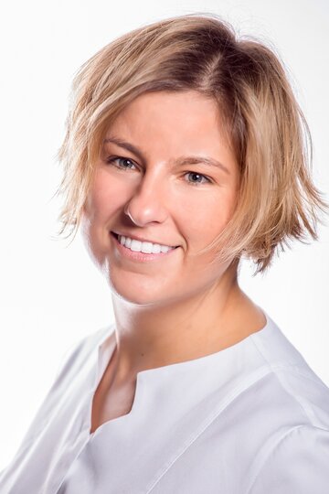 dr Dorota Stankowska