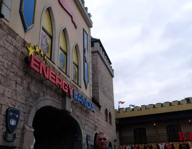 Miniatura: Ulubiony park rozrywki Polaków 50 proc....