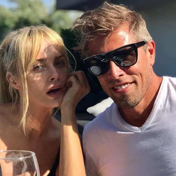 Izabella Scorupco i Karl Rosengren 