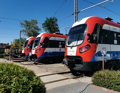 Miniatura: Wypadek pociągu pod Warszawą. Ucierpiało...