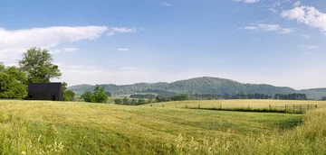 Drewniany dom projektu Bushman Dreyfus Architects 