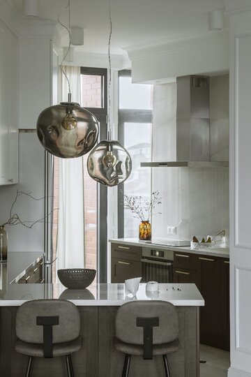 Paryski artyzm w&nbsp;Warszawie. Apartament w&nbsp;Centrum Praskim Koneser