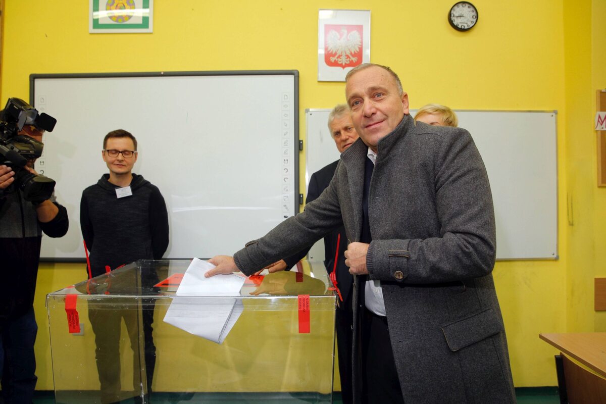Grzegorz Schetyna głosował we Wrocławiu 