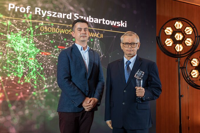 Szymon Krawiec, redaktor zarządzający tygodnika Wprost i&nbsp;prof. Ryszard Szubartowski