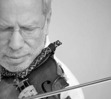 Gidon Kremer (fot. Alberts Linarts)