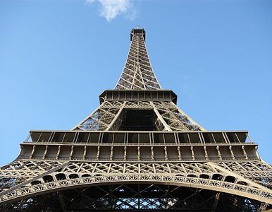 Miniatura: Wieża Eiffla bez iluminacji? Paryżanie...