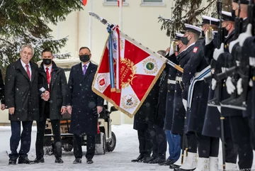 Ceremonia oficjalnego powitania prezydentów państw Grupy Wyszehradzkiej przez prezydenta Andrzeja Dudę 