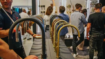 Jubileuszowa X edycja Komfort Design Days zgromadziła architektów, projektantów wnętrz, ekspertów branży oraz partnerów marki Komfort w Pałacu i Folwarku Łochów 