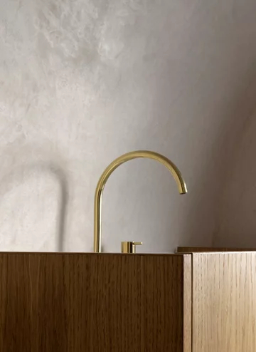 Dom w starej wiejskiej szkole, projekt Norm Architects Norm Architects