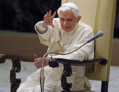 Miniatura: Benedykt XVI: jesteśmy mali, a wydaje nam...