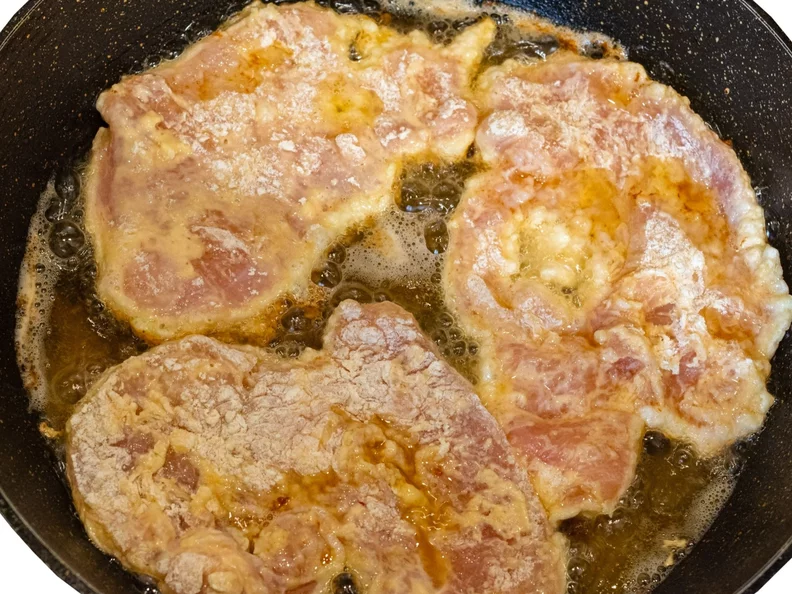 Miniatura: Wiele osób smaży schabowe bez tego kroku....