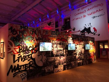 Wystawa prac Banksy`ego w&nbsp;Centrum Praskim Koneser